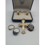 A mixed lot to include gold earrings, two 9ct & silver rings, a silver ring, a Victorian gold