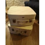 Two large Rec Robe Vintage Cream Travel Cases