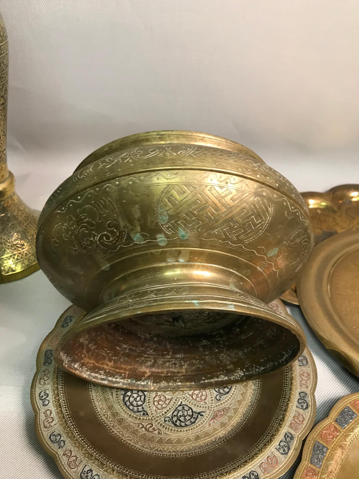 A Lot of 19th & 20th century Persian and Indian ornate brass wares - Image 5 of 6