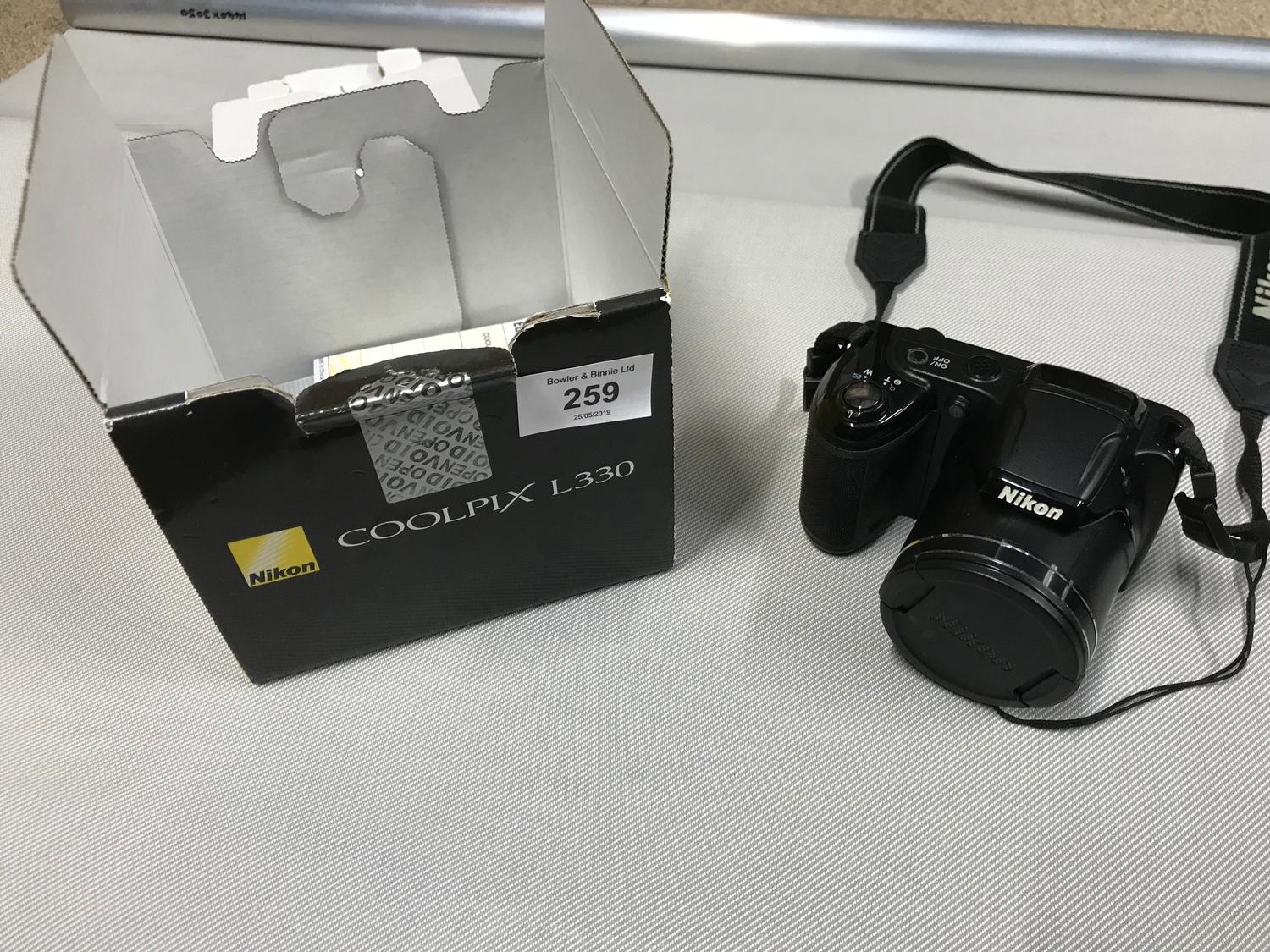 Nikon Coolplix L330 digital camera, Working