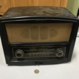 A Vintage Bakelite Bush Valve radio, Not tested