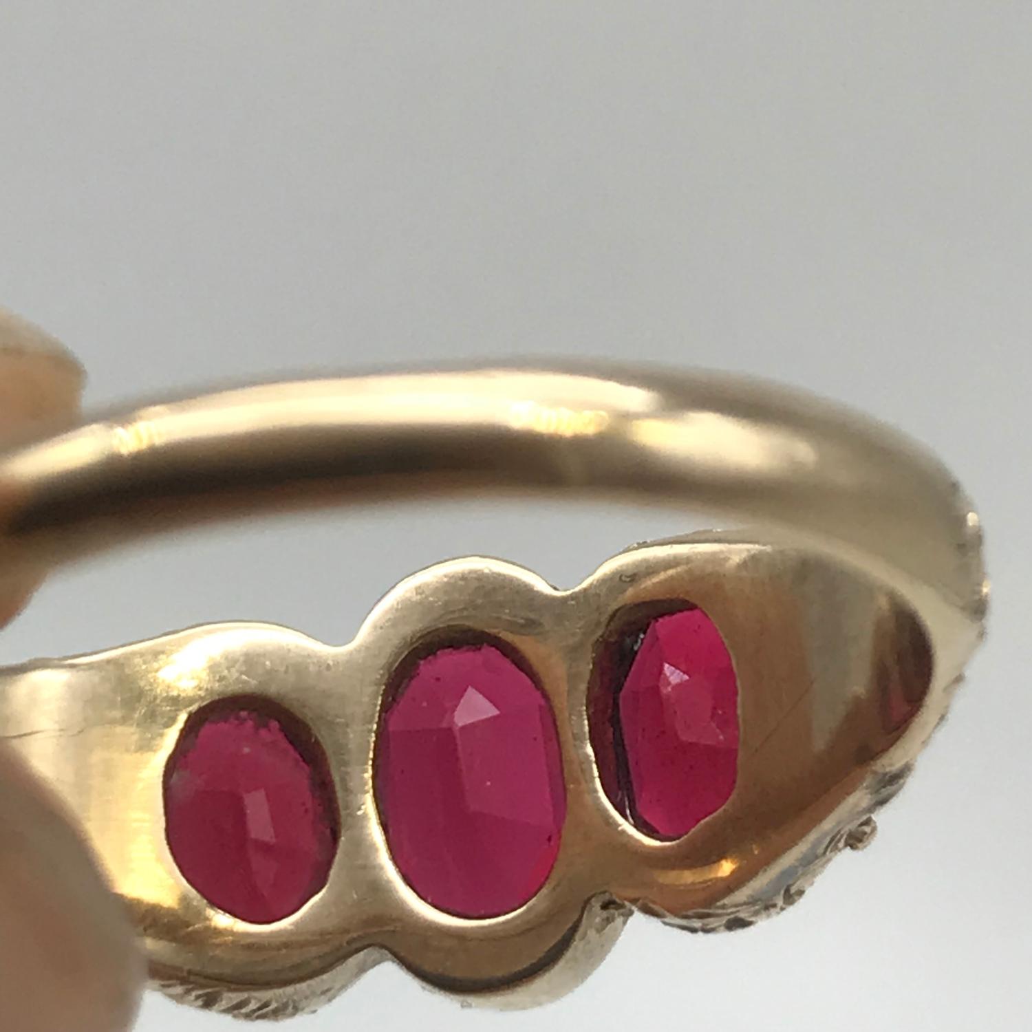 A Victorian ornate ladies gold ring set with 3 large ruby stones, Ring size P, Largest measures - Image 5 of 5
