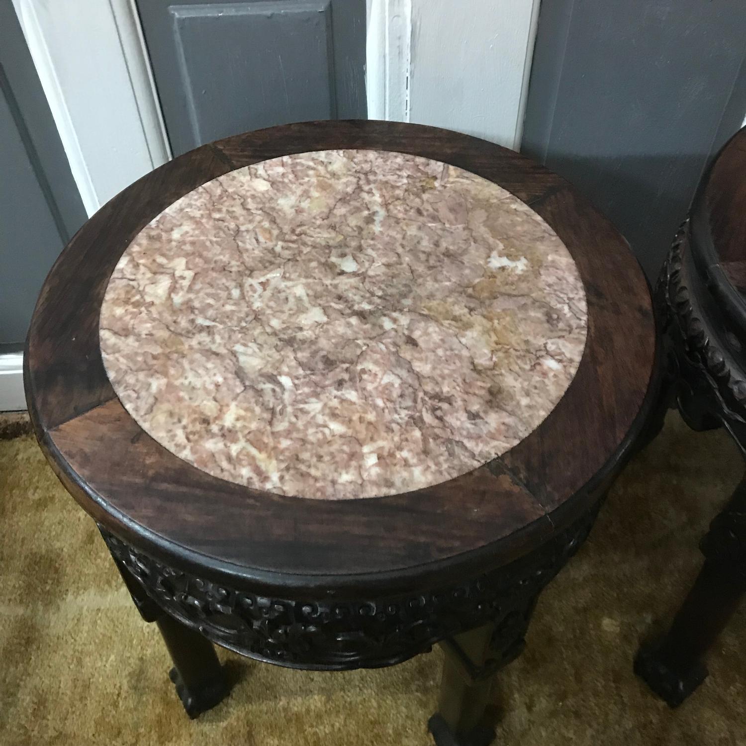 A Pair of 18th/ 19th century oriental hand carved darkwood pedestal stand tables, designed with - Image 3 of 7