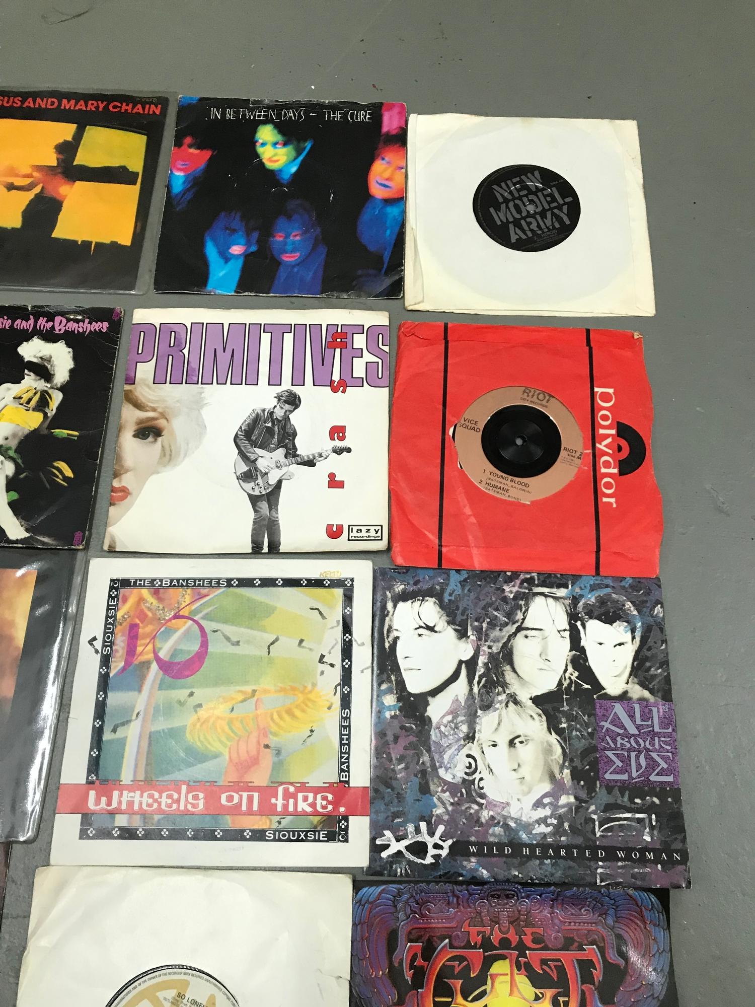 A Collection of vintage 'New Wave' 45rpm's records. Includes The Mission, The Cult, The Jesus and - Image 8 of 8