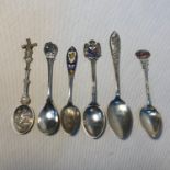 A Lot of 6 silver hallmarked Souvenir spoons. Total weight 104.23grams