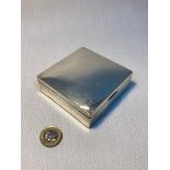 A Chester silver cigarette box. Measures 3x8.5x8.5cm