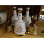 A lot of Bells decanters, three are sealed