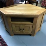 A Solid light oak contemporary TV Cabinet, Measures 65x102x55cm