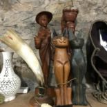 A mixed lot to include, wooden cat figurines, horn table lamp & 2 oriental wooden carved figurines