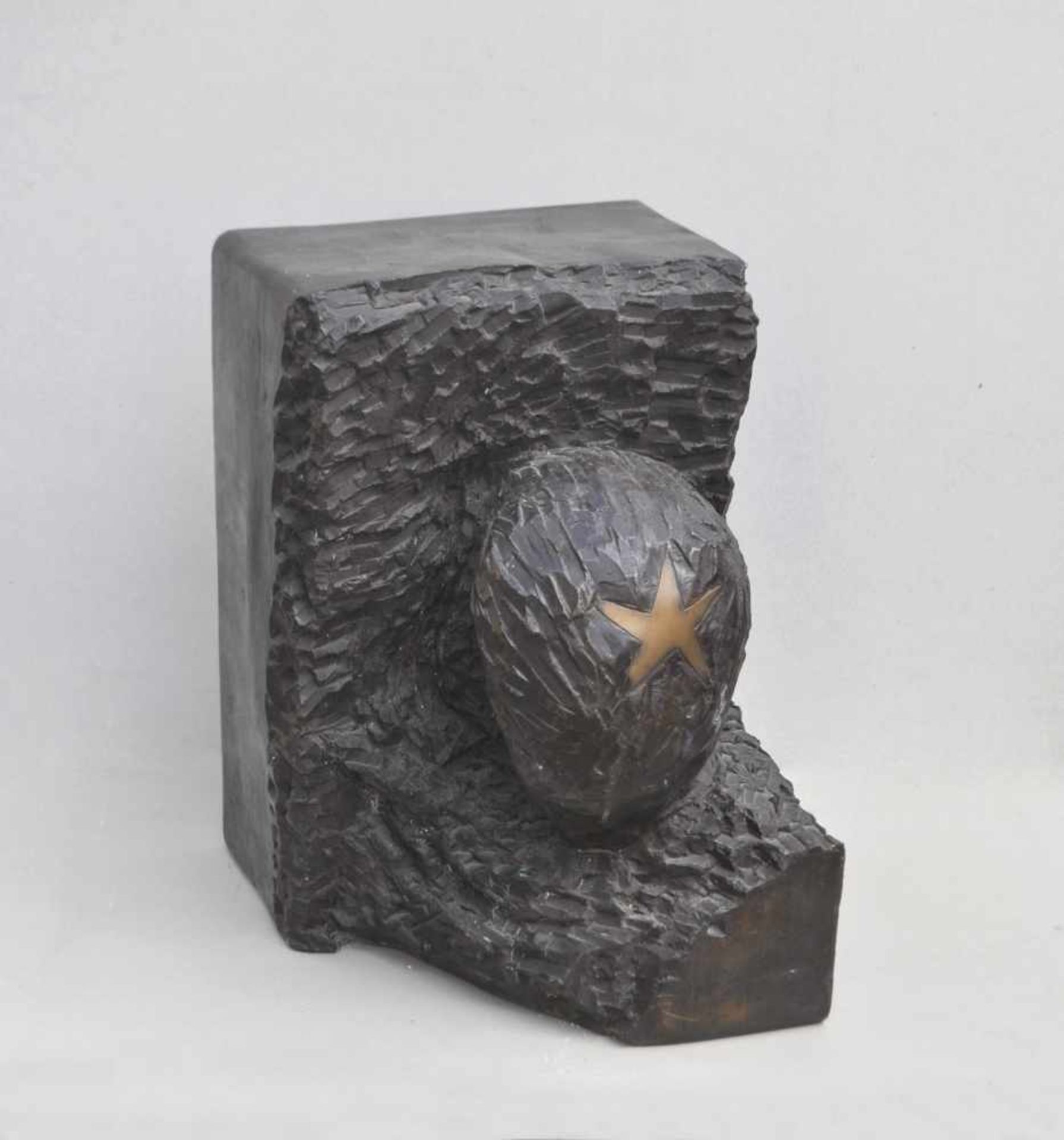 Aldo Mondino (Turin/Torino 1938  2005)Ortisei, 1989;Bronzeskulptur, 50 x 40 x 34 cm, Etikette am