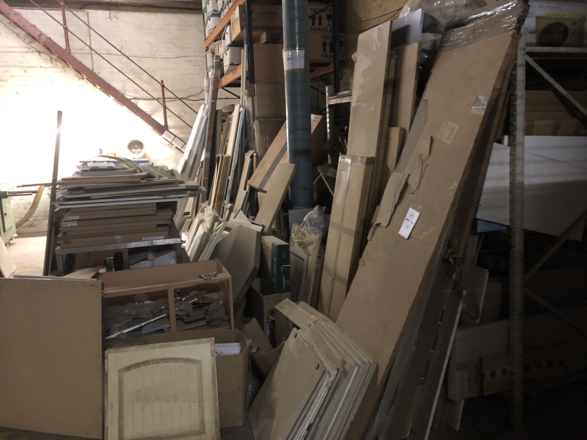 Quantity of kitchen doors and various panels (as photographed)