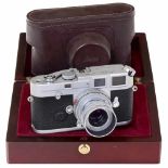 Leica M6J Set, 1994Leica, Solms. Commemorative model "40 Jahre Leica M 1954-1994", special serial