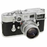 Leica M3 with Close-Range Summicron, 1957Leitz, Wetzlar. No. 913205, chrome, double-stroke