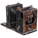 Disguised Plate Camera, c. 1910–20Unmarked, size 9 x 12 cm, presumably modified for use as a spy