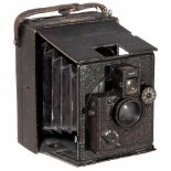 "Idento" by Adams & Co., c. 1905Adams & Co., London. Strut-camera for plates of approx. 3 ¼ x 4 ¼