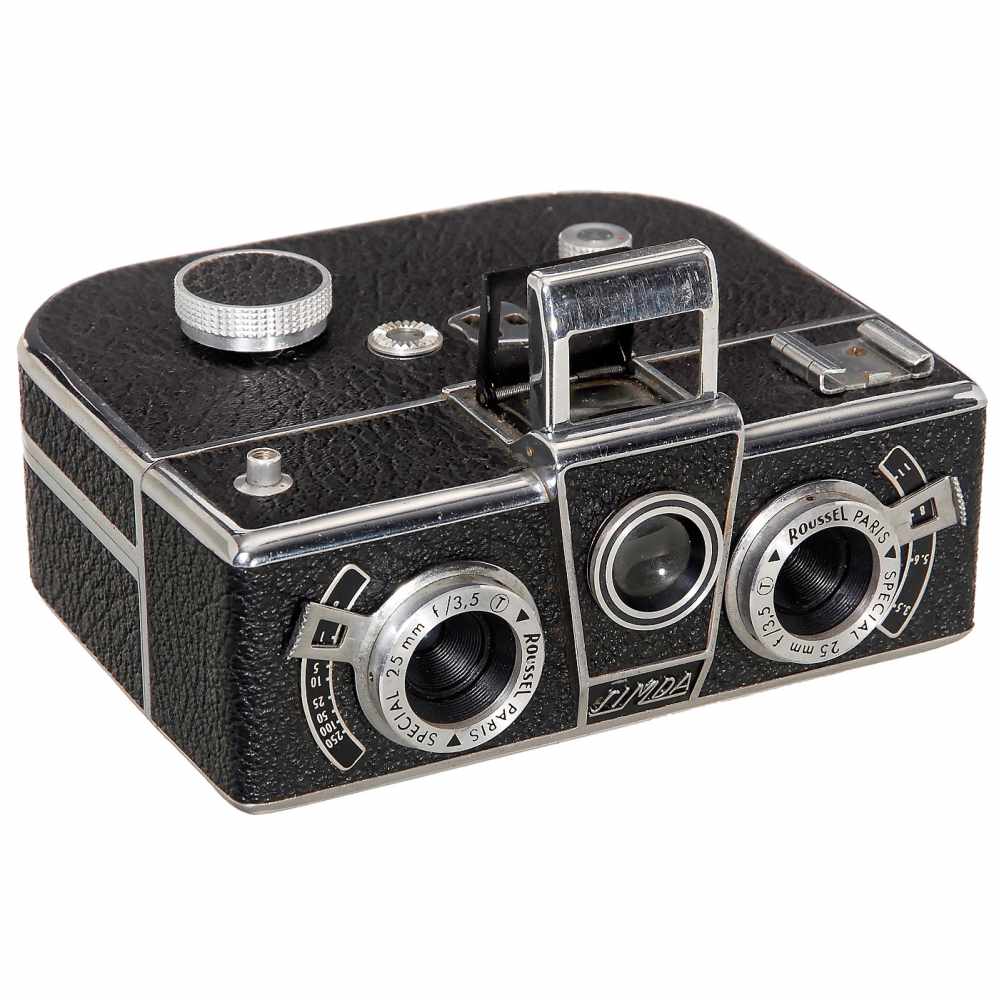 Simda Panorascope (First Model), 1955Société Simda, Le Perreux, France. Stereo camera for 16mm film,