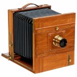 German Field Camera 18 x 24 cm, c. 1890Unmarked. Plate size 18 x 24 cm, polished wood with brass