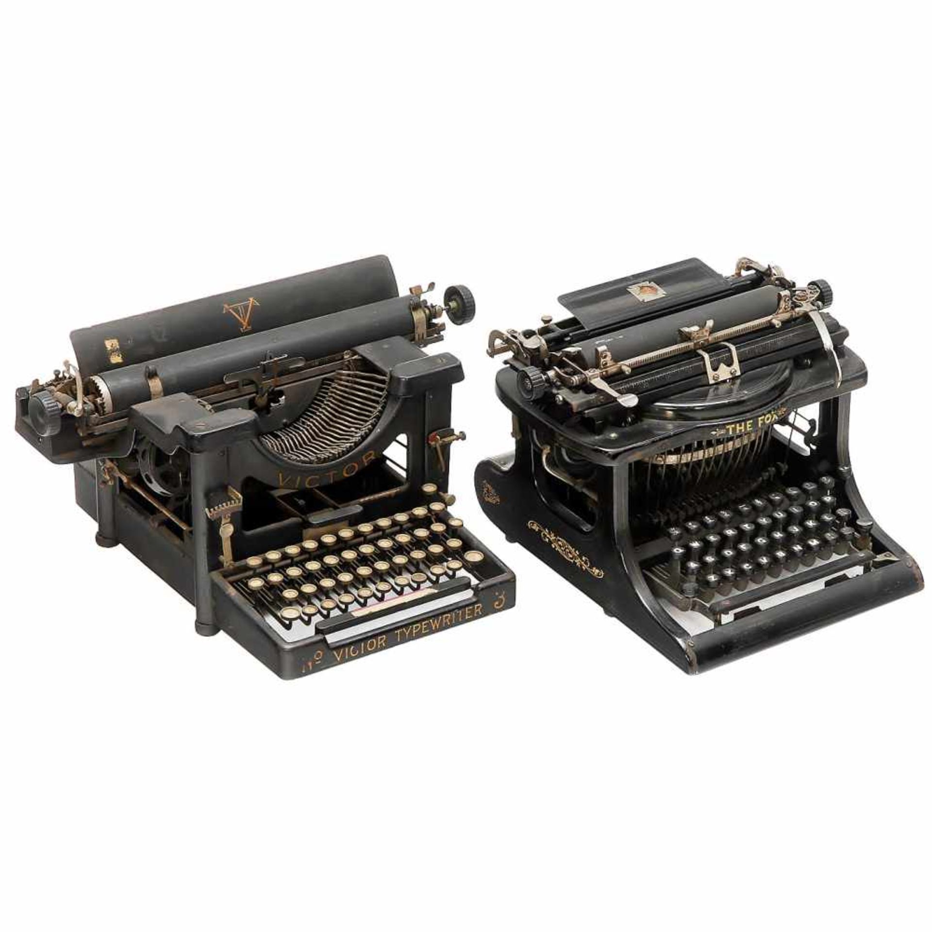 3 American Typewriters1) Made by Fox Typewriter Company of Grand Rapids, Michigan. Fox No. 3, c. - Bild 2 aus 3