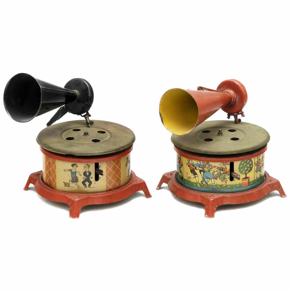 2 Gama Toy Gramophones, c. 1925Gama-Phone and Gama-Nette, Nuremberg, Germany. Lithographed tin,