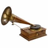 Wood-Cased Stollwerck Toy Gramophone, c. 1904The second and last Stollwerck phonograph model. For