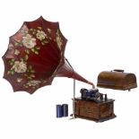 Edison Standard Phonograph, c. 1905For 2/4-minute cylinders, serial no. 427048, oak case with lid,
