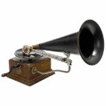 Columbia Disc Graphophone, 1902Model AK, oak case, size only 7 4/5 x 8 ¾ in., Columbia mica