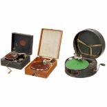 3 Portable Gramophones, c. 1920-301) Hymnophon Picnic, with Hymnophon Luxus mica reproducer,