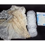 A collection of 19th and early 20th Century lace, to include a Honiton lace collar, a tambour lace