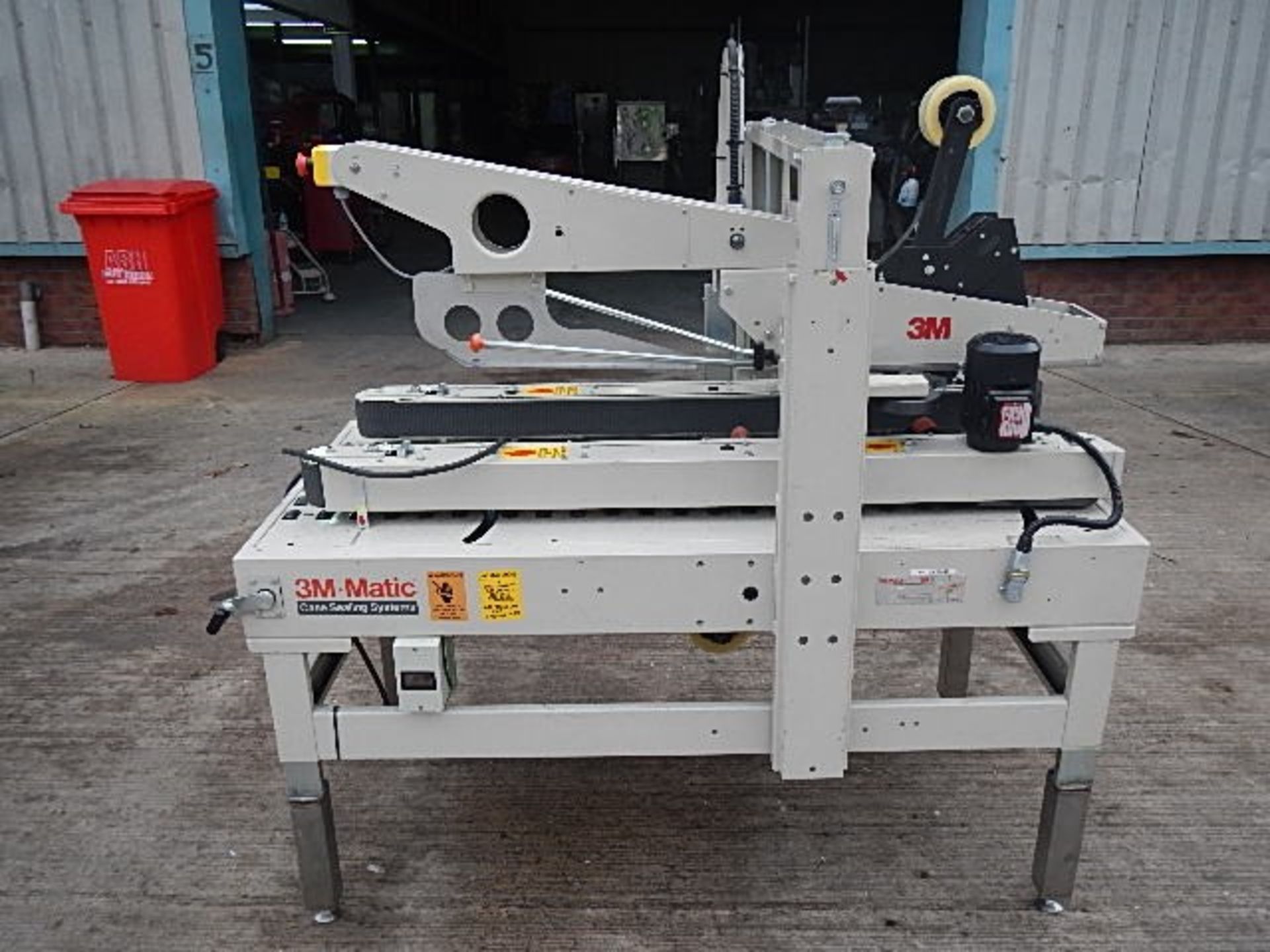 3M-Matic 12AF-2, type 59300 case sealer capable of - Image 2 of 9