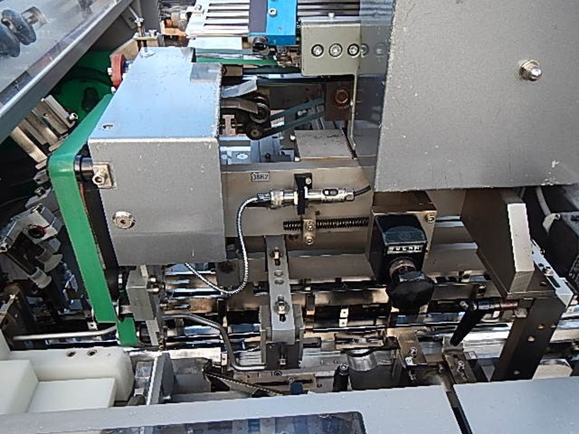 Uhlmann C-100 horizontal cartoner for bottles. Ser - Image 9 of 13