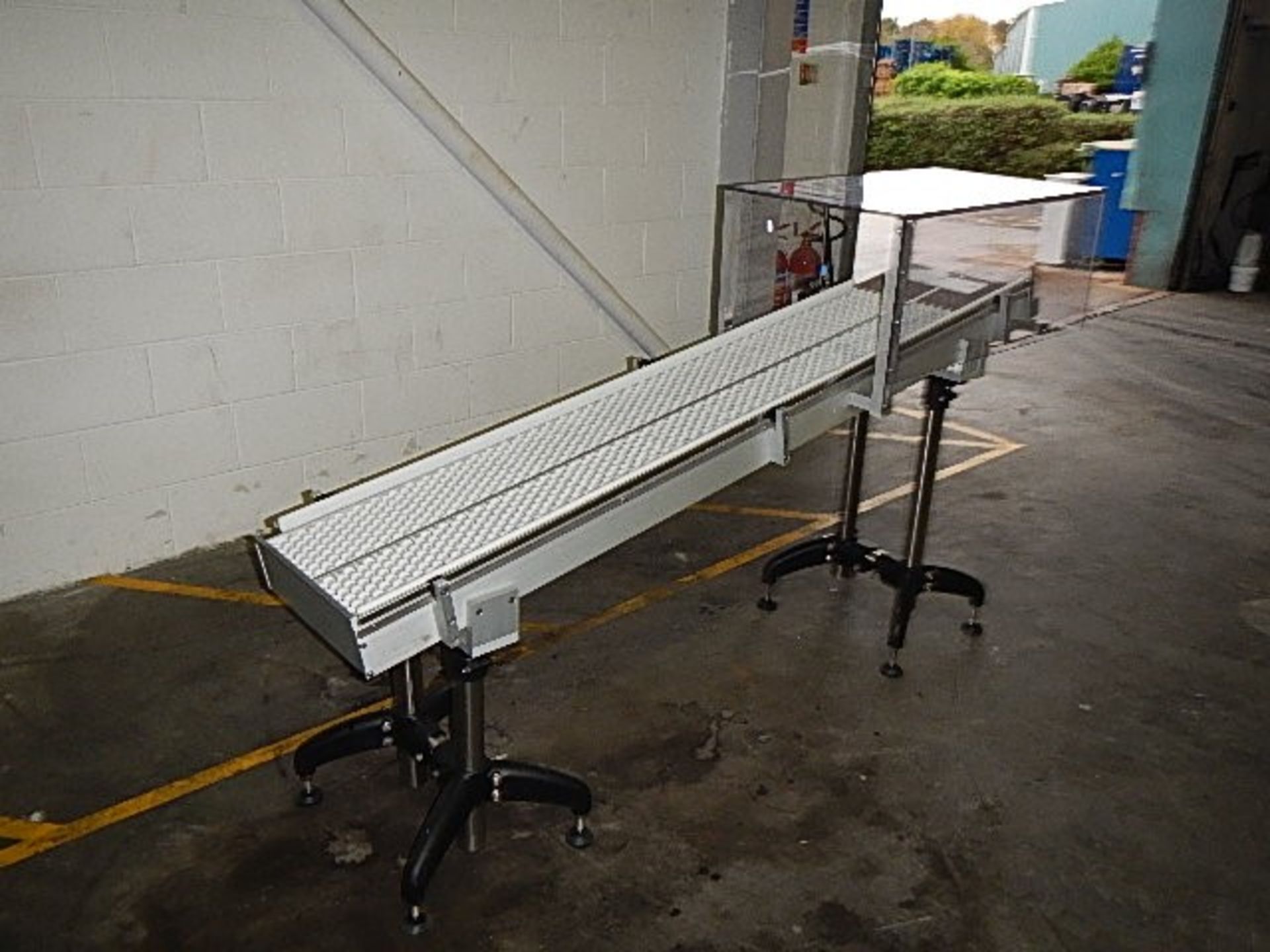 Angled roller conveyor. Aluminium construction. Gu - Bild 3 aus 6