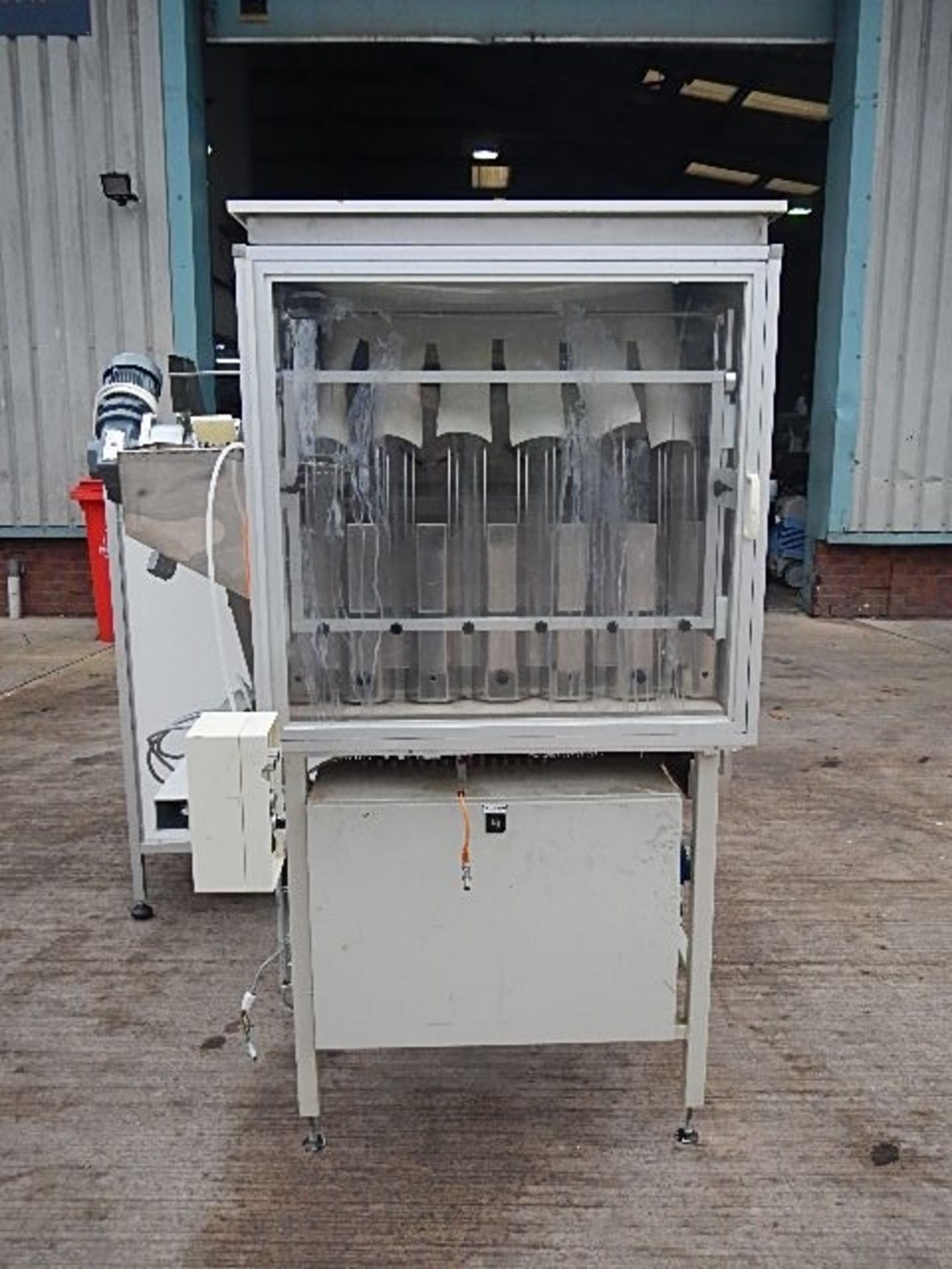 Fleximatic 5000 bottle unscrambler with hopper and - Image 2 of 8
