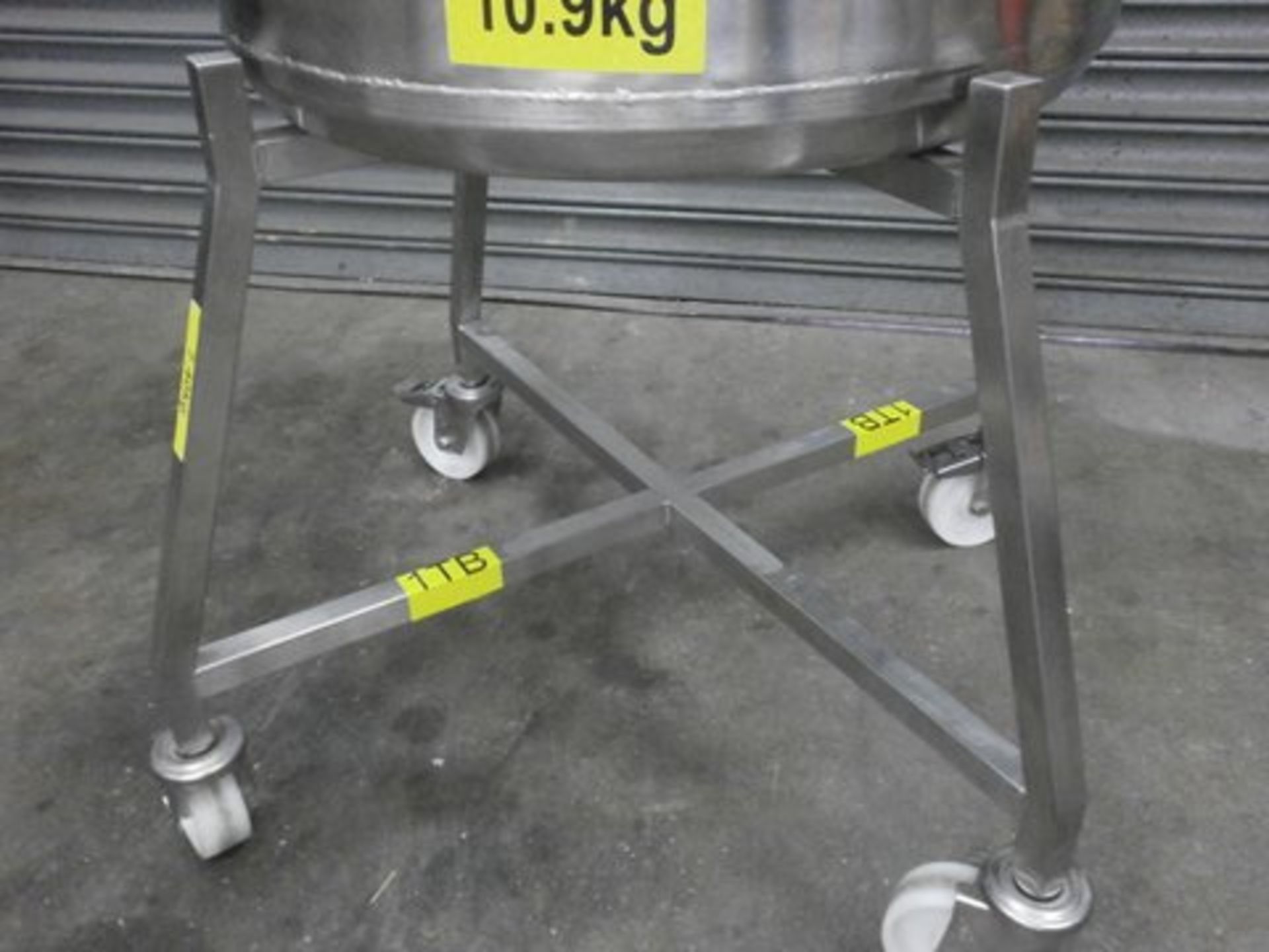 Pharmatech stainless steel drum on mobile base. Located in Corby - Image 4 of 4