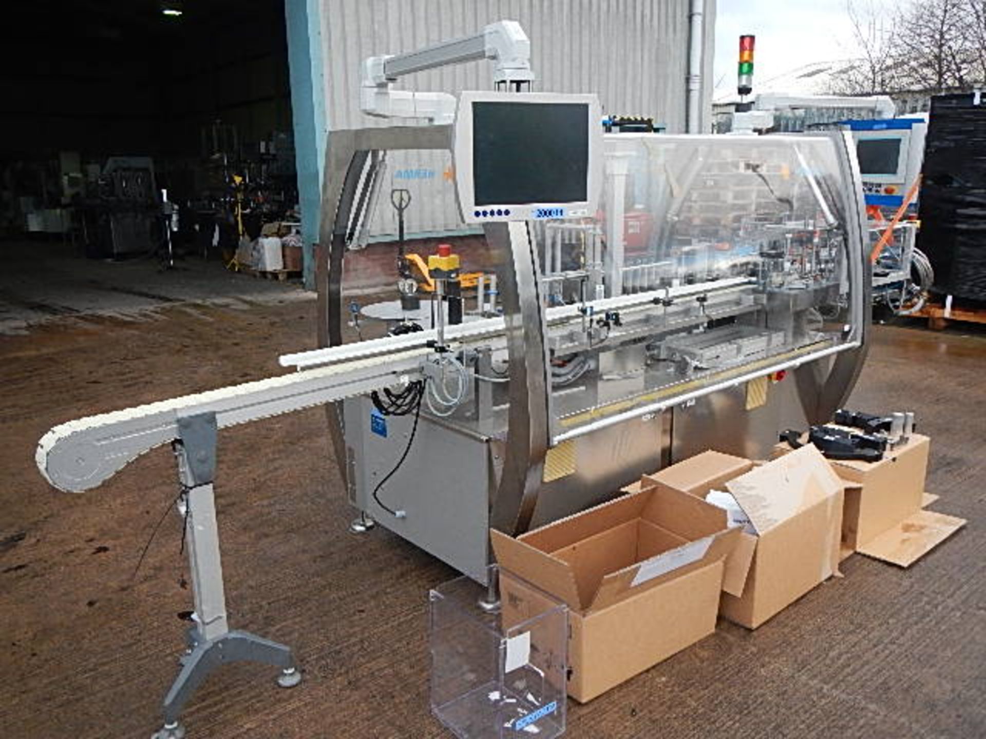 Herma 132 M series high speed wrap around labeller - Image 3 of 19