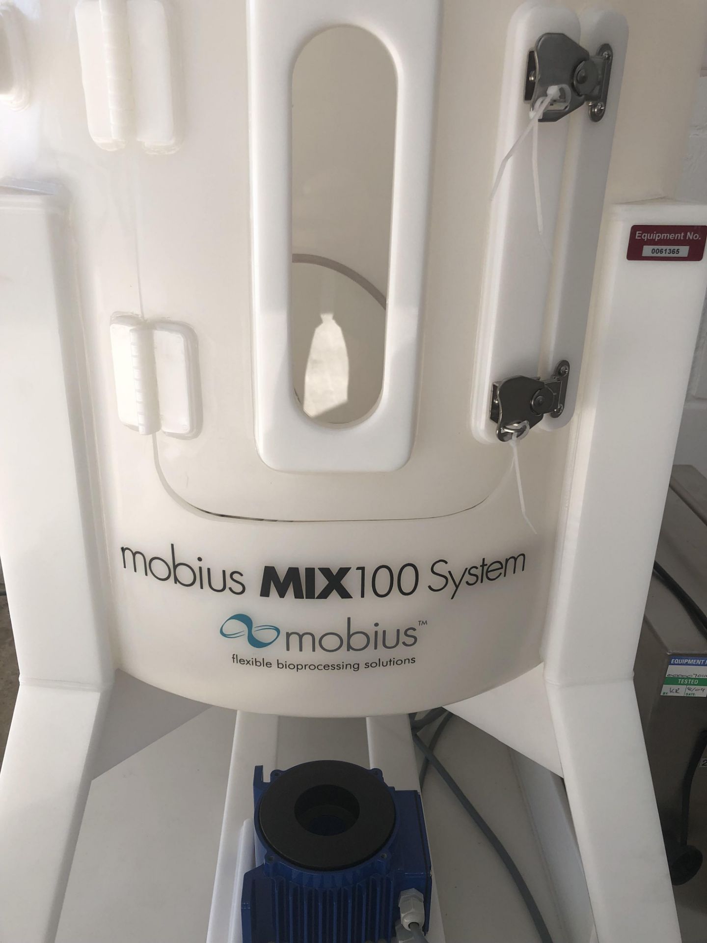 Millipore Mobius Mix 100 System *00-8550* - Image 4 of 7