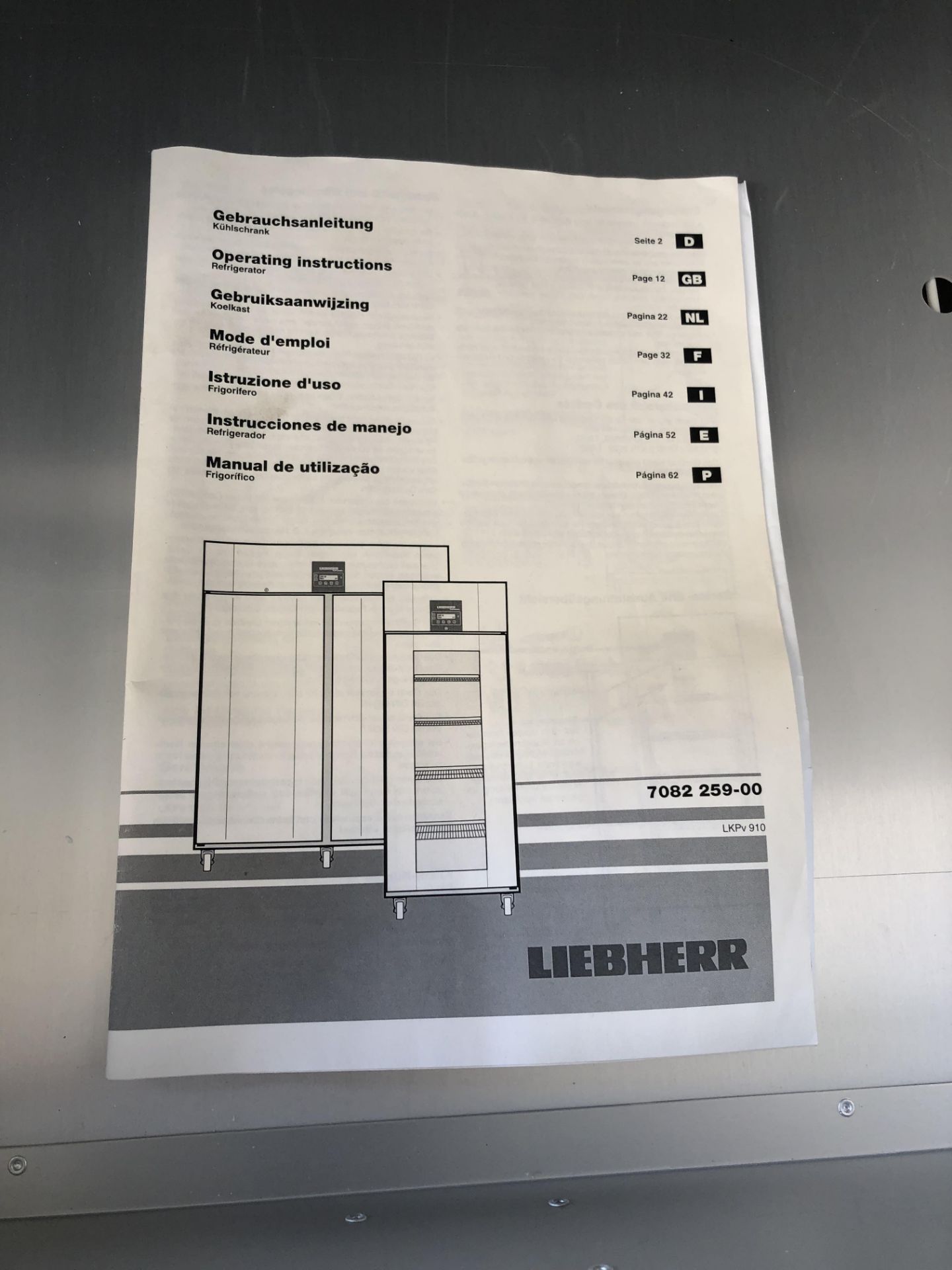 Liebherr Ventilated Laboratory Refrigerator Type - 2 6201 - Image 10 of 13