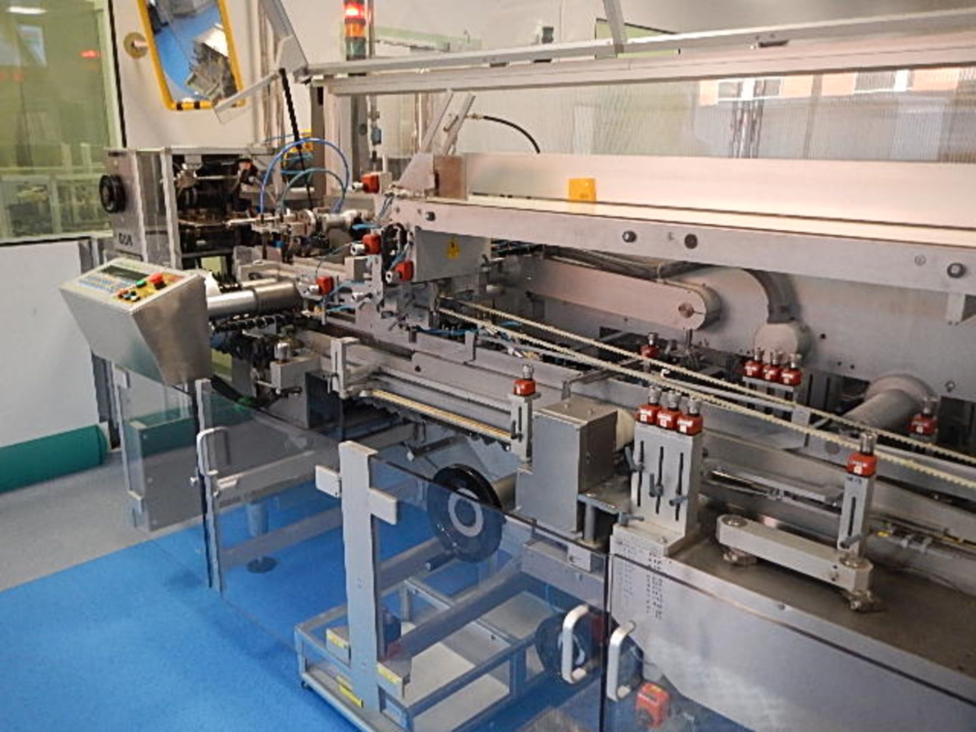 IMA Model A94 Fully Automatic Continuous Motion Horizontal Cartoner for Blisters - Image 12 of 15