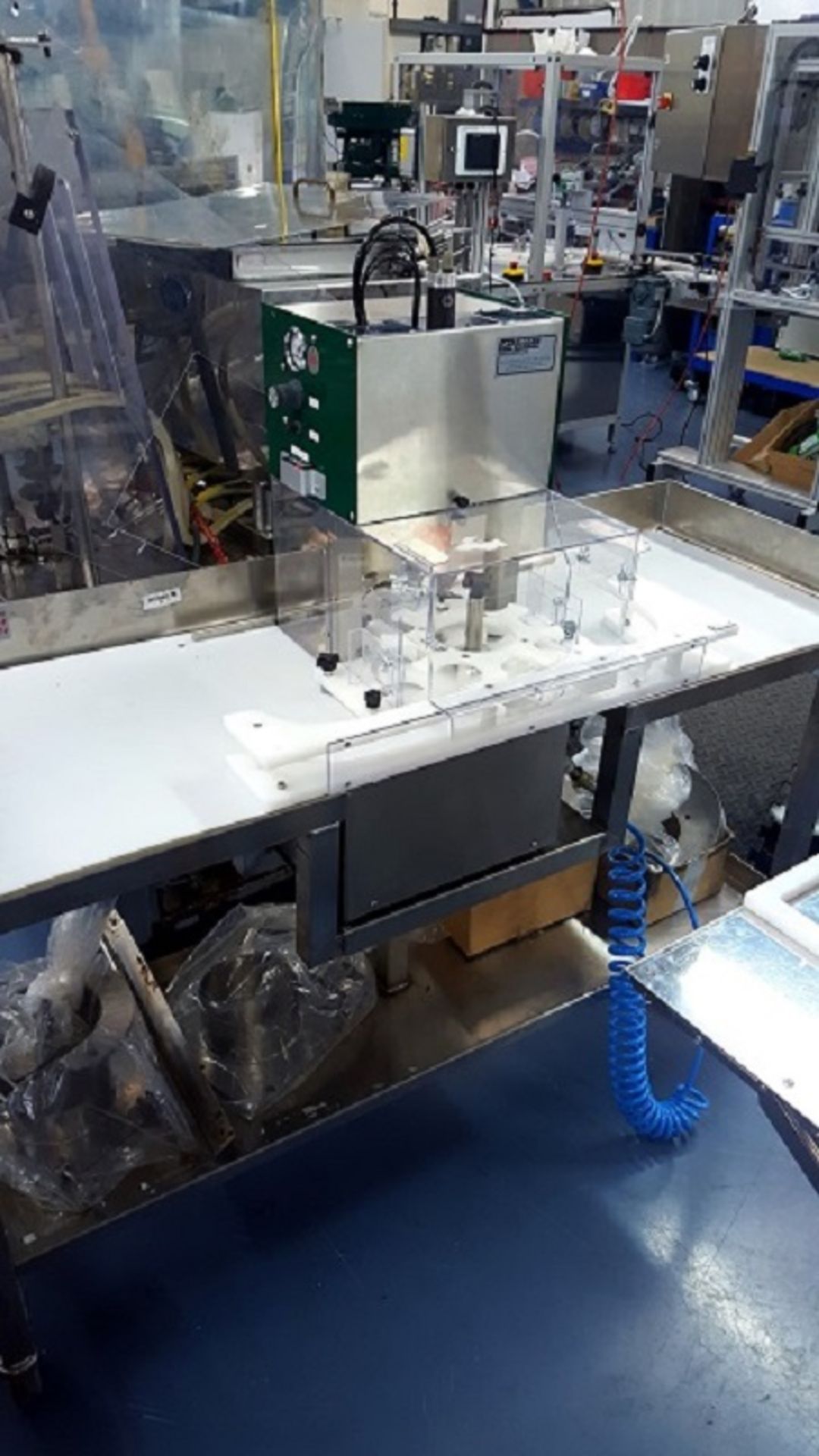Cap Coder Semi-Automatic Cap Tightening Machine Mounted on Stainless Steel Portable Table