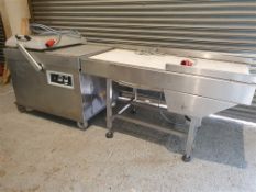 Webomatic CD110 Swing Lid Vaccum Packer with Outfeed Conveyor