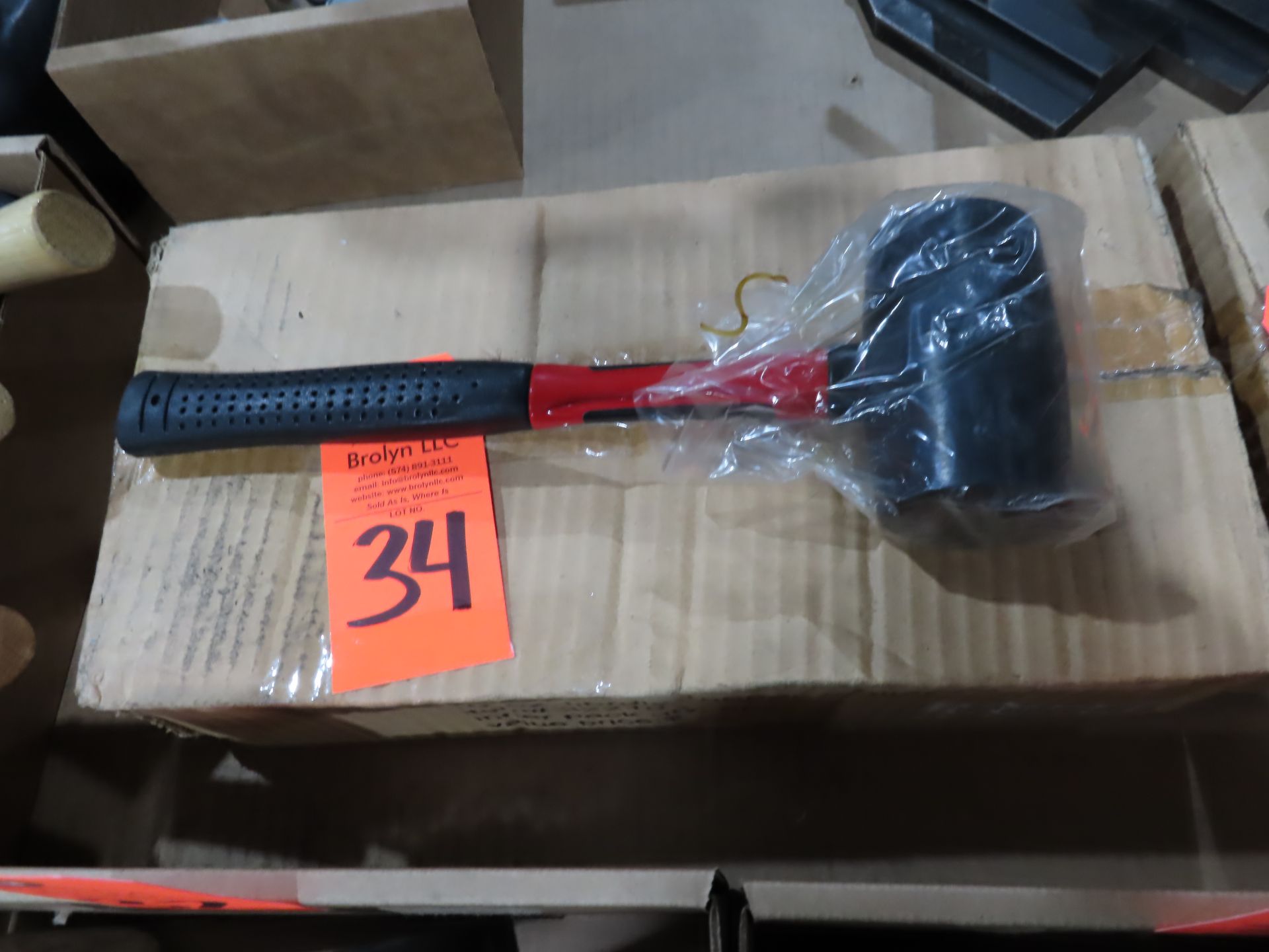 Qty 6 rubber mallets. (new in box) This item can be picked up onsite with no loading fee. Should you
