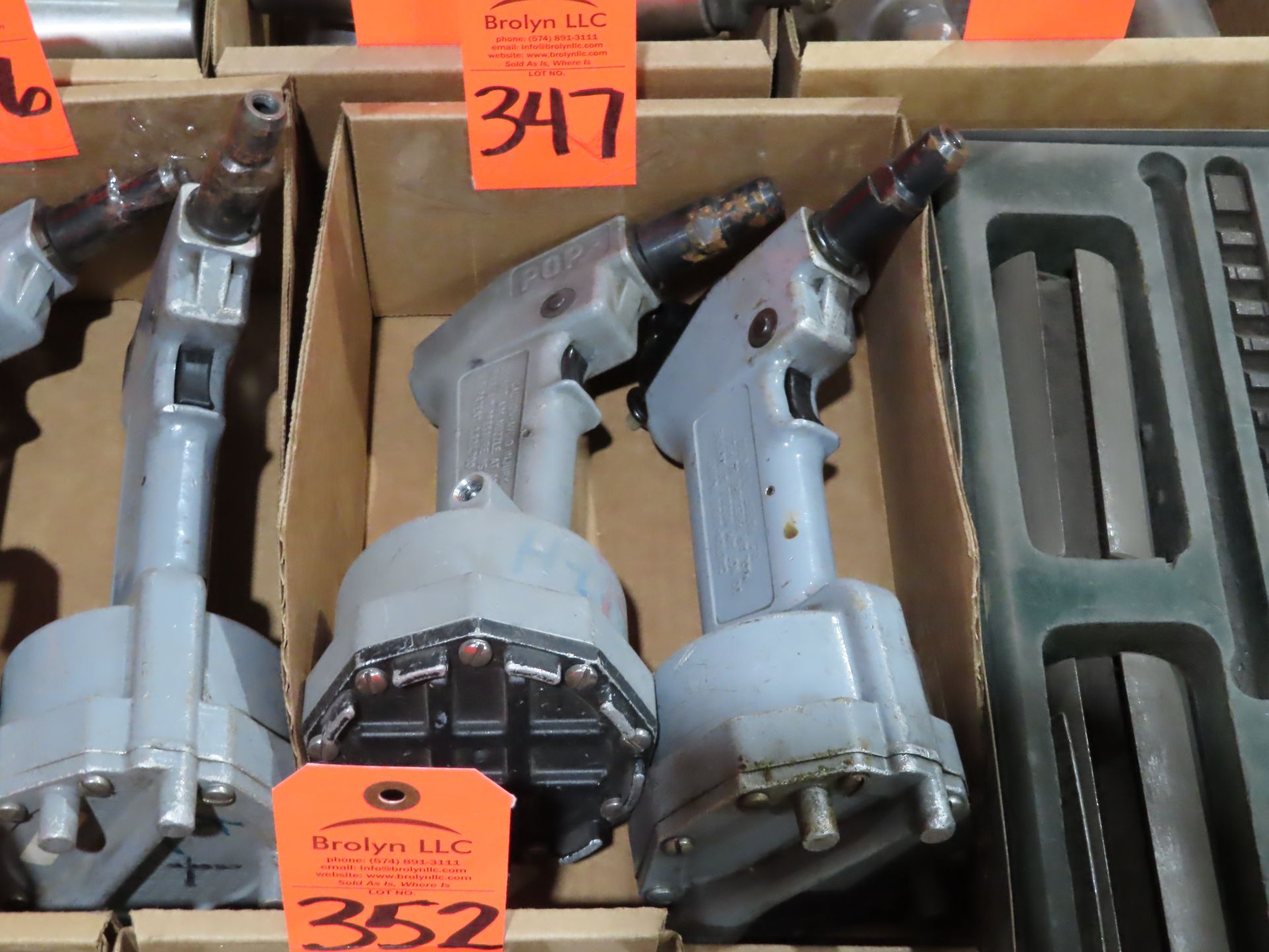 (Qty 2) Pneumatic rivet guns. This lot can be picked up onsite with no loading fee. Should you