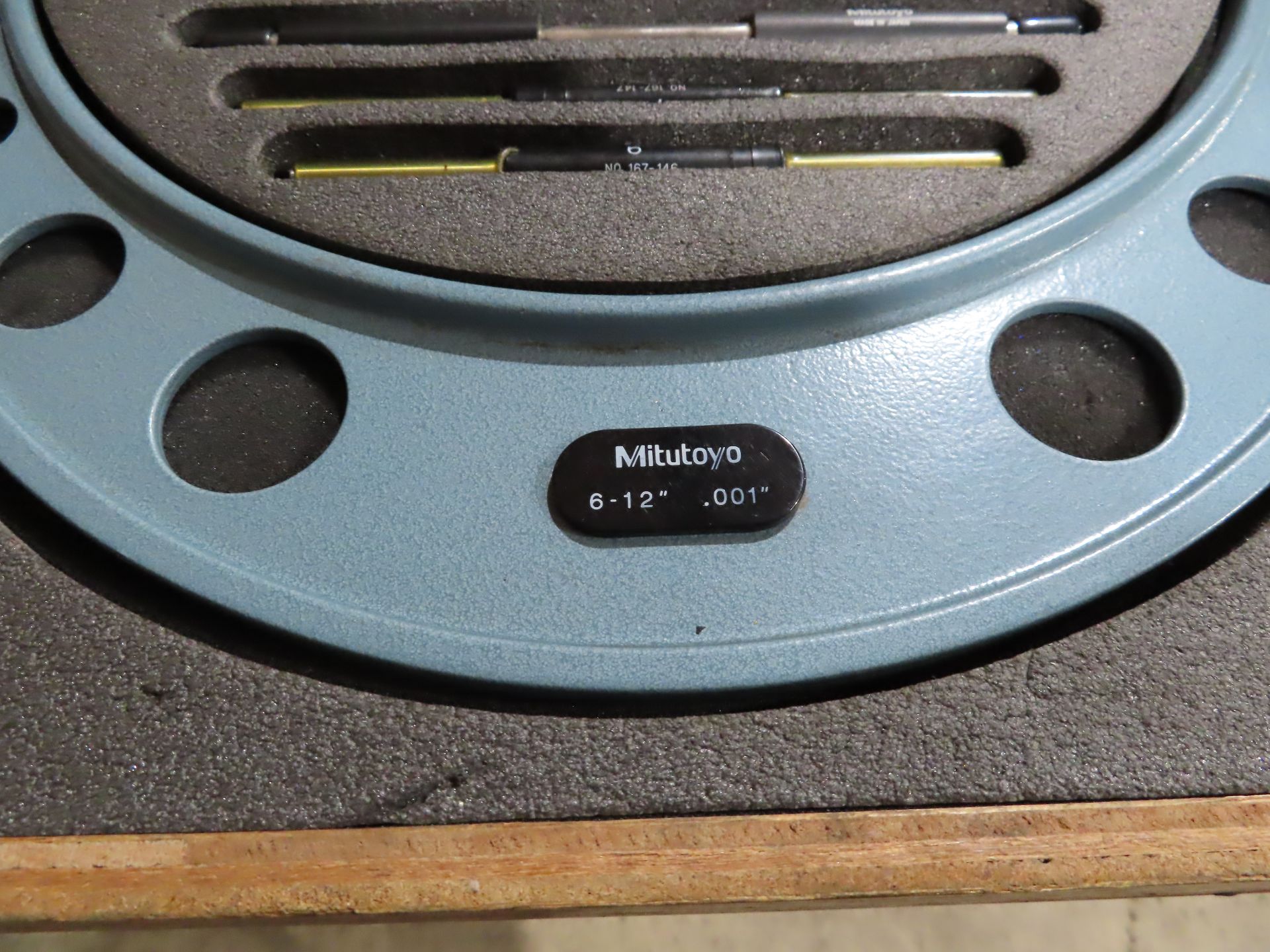 Mitutoyo 6-12" outside micrometer, .001" resolution, with case and standards as pictured. This - Image 3 of 4