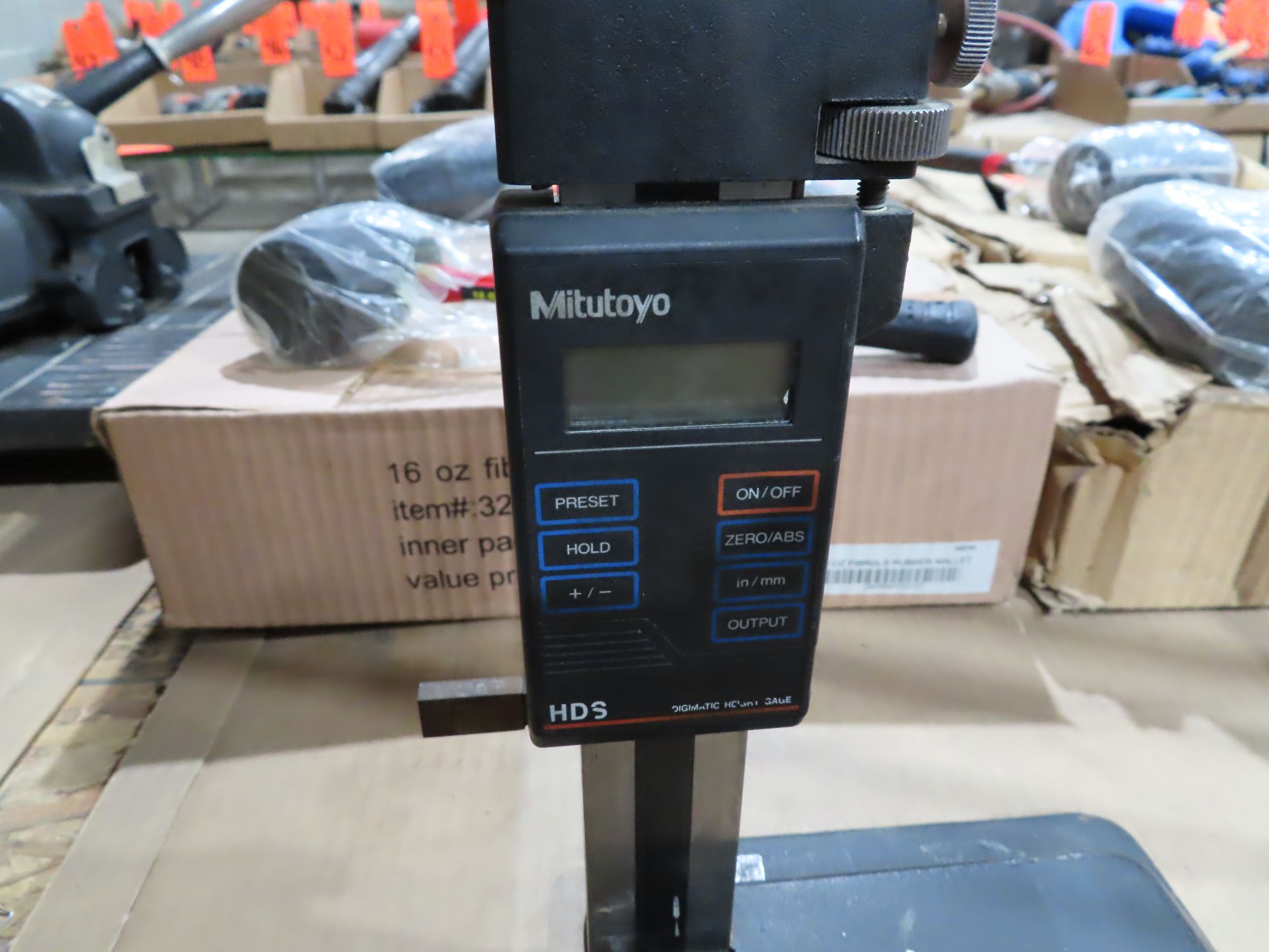 Mitutoyo HDS digimatic 24" height gage. This item can be picked up onsite with no loading fee. - Image 2 of 3