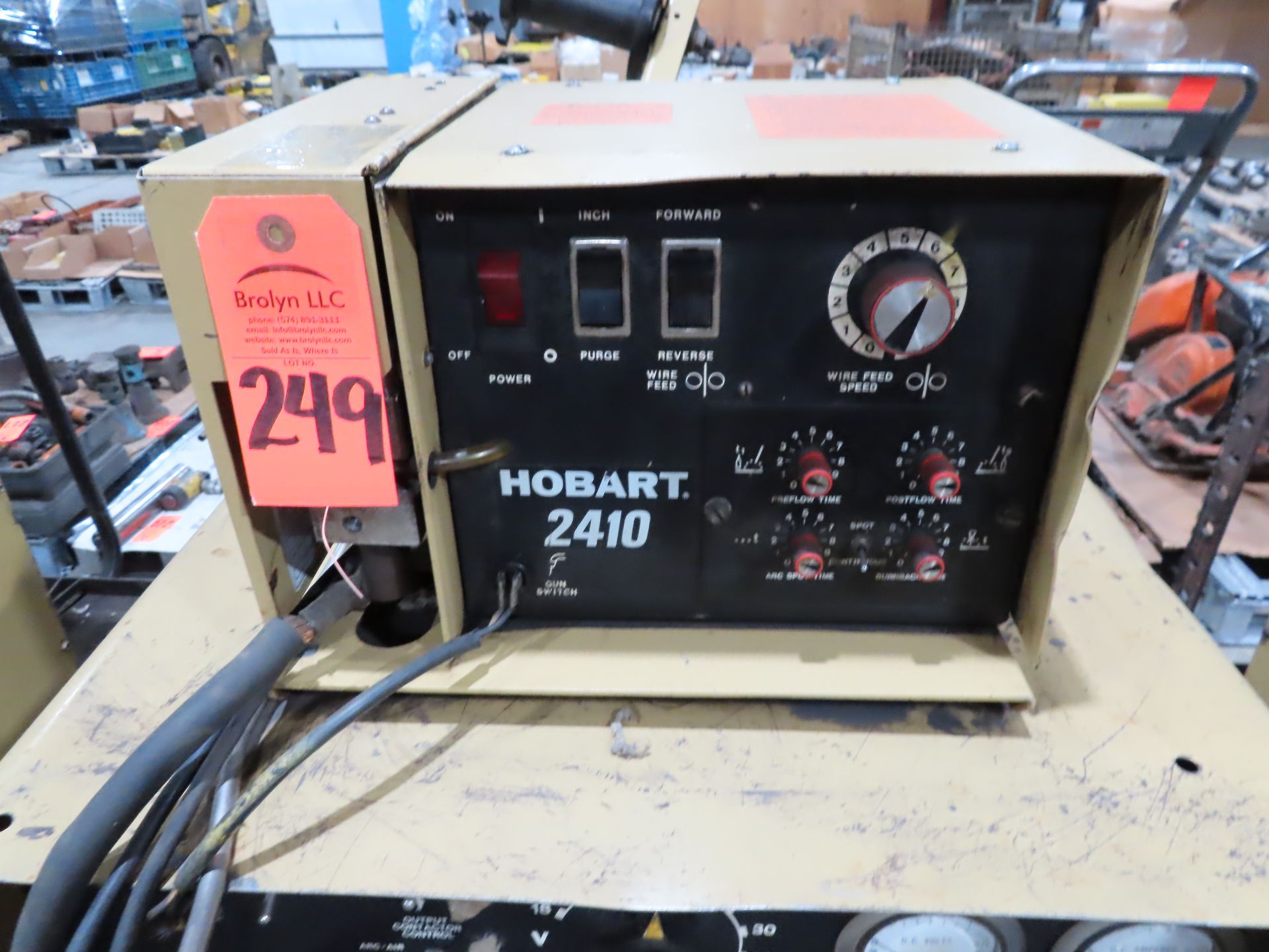 Hobart Mega-Mig 650 welder with Hobart 2410 feed unit. This item can be picked up onsite with no - Image 3 of 5