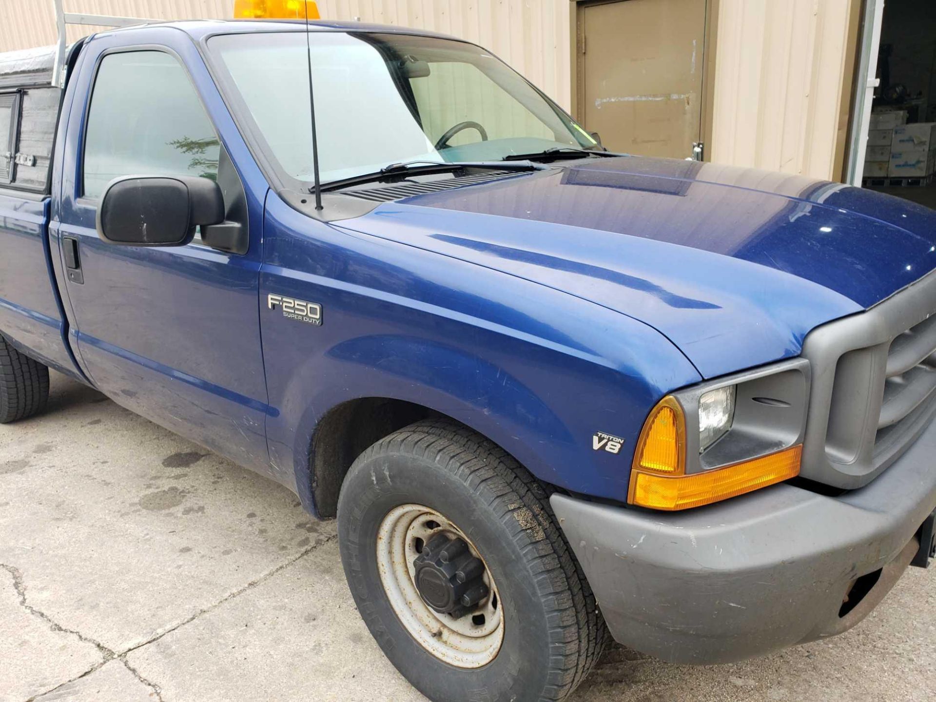 1999 Ford F250 truck. VIN 1FTNF20L6XEA91721. 2wd. 146,657 miles showing on odometer. Municipally own - Image 2 of 19