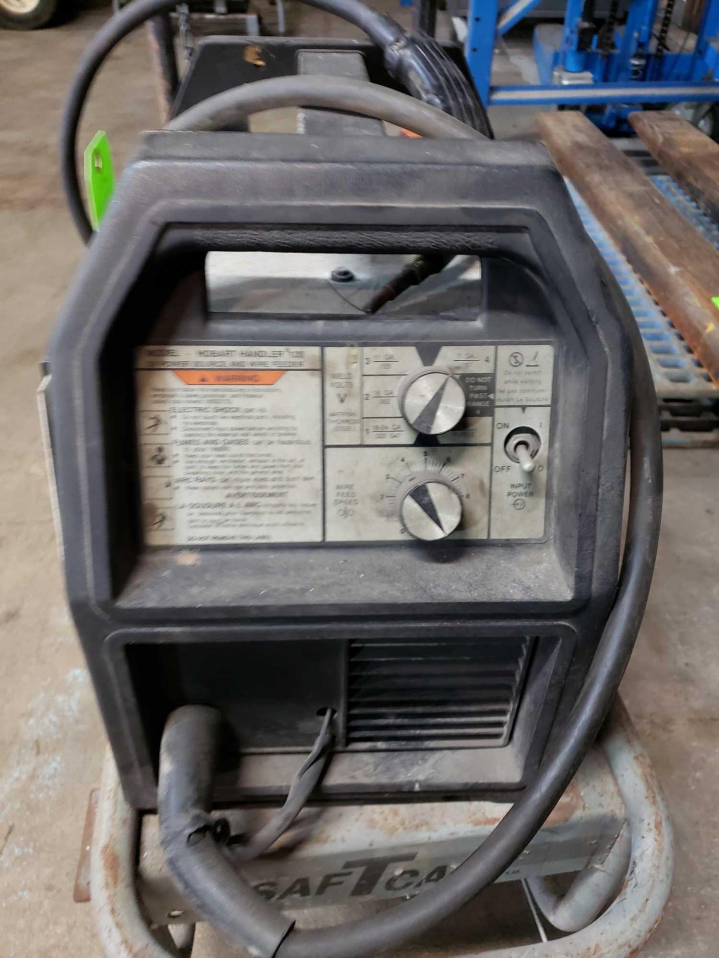 Hobart Handler 120 welder. 120v with cart. - Image 3 of 6