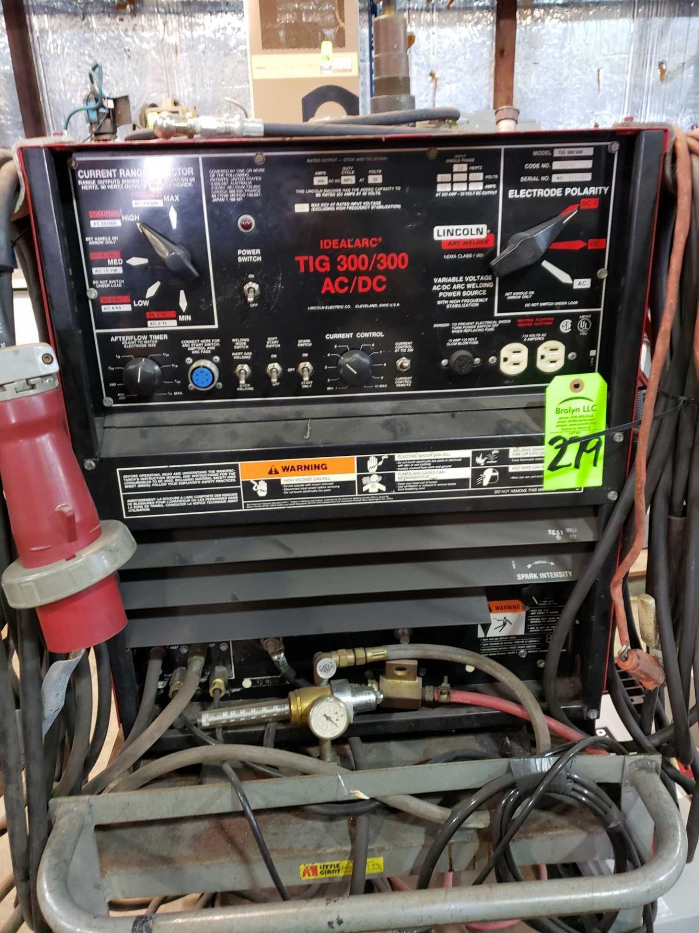 Lincoln Idealarc Tig 300/300 AC/DC tig welder - Image 2 of 6