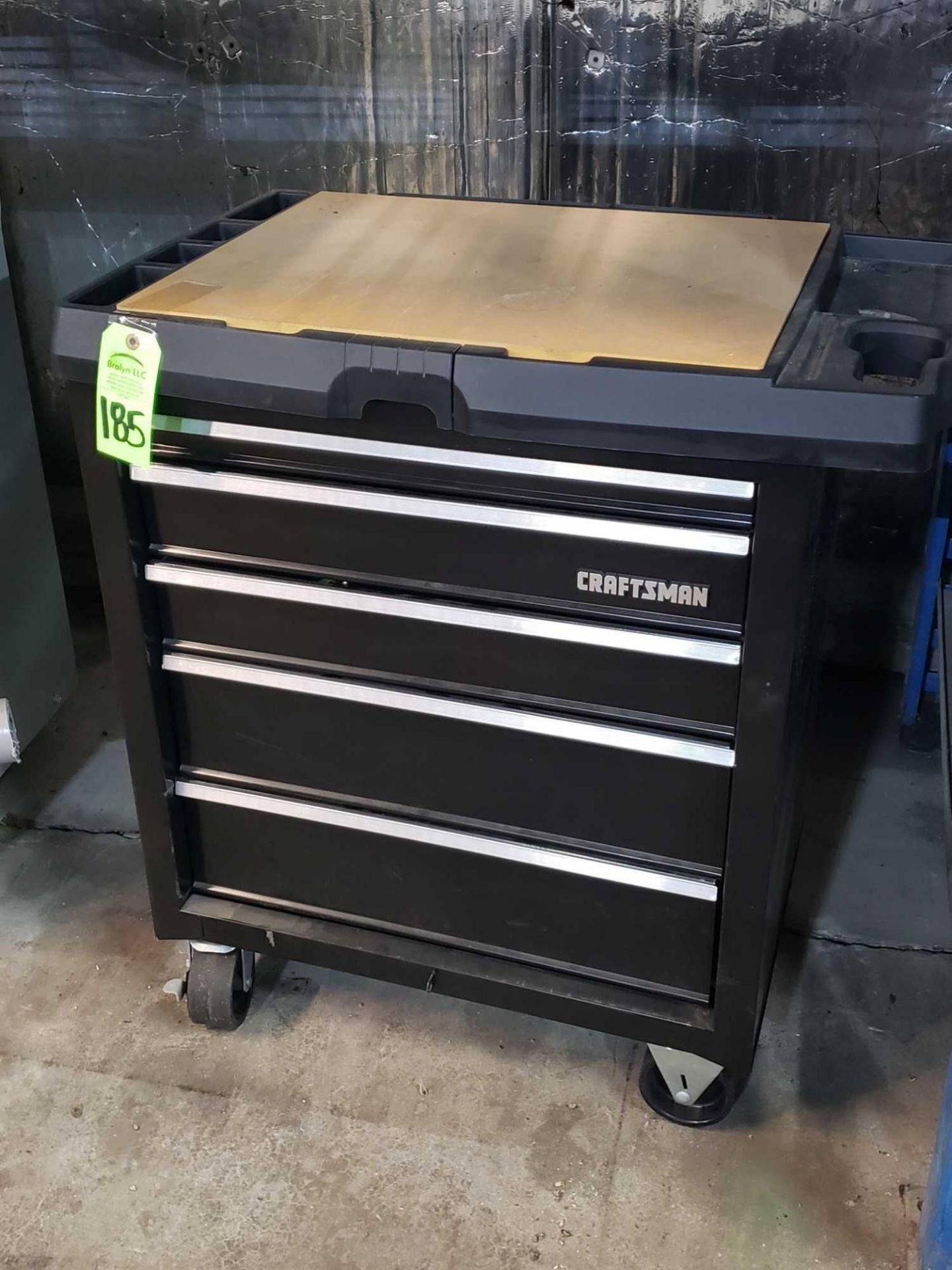 Craftsman rolling tool box. Appears to be almost new.