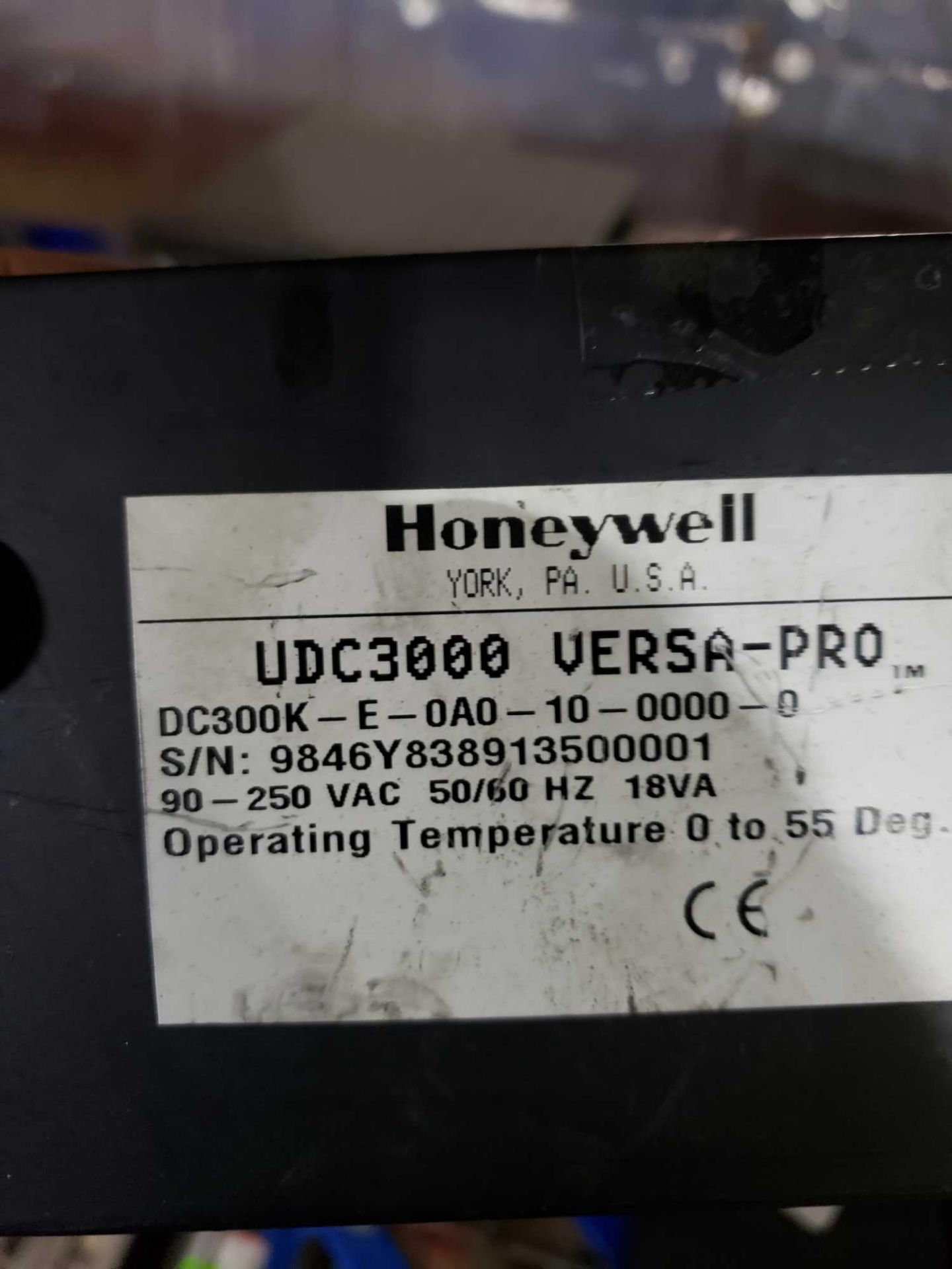 Qty 3 - Honeywell Controllers Part numbers listed in description - Image 2 of 4