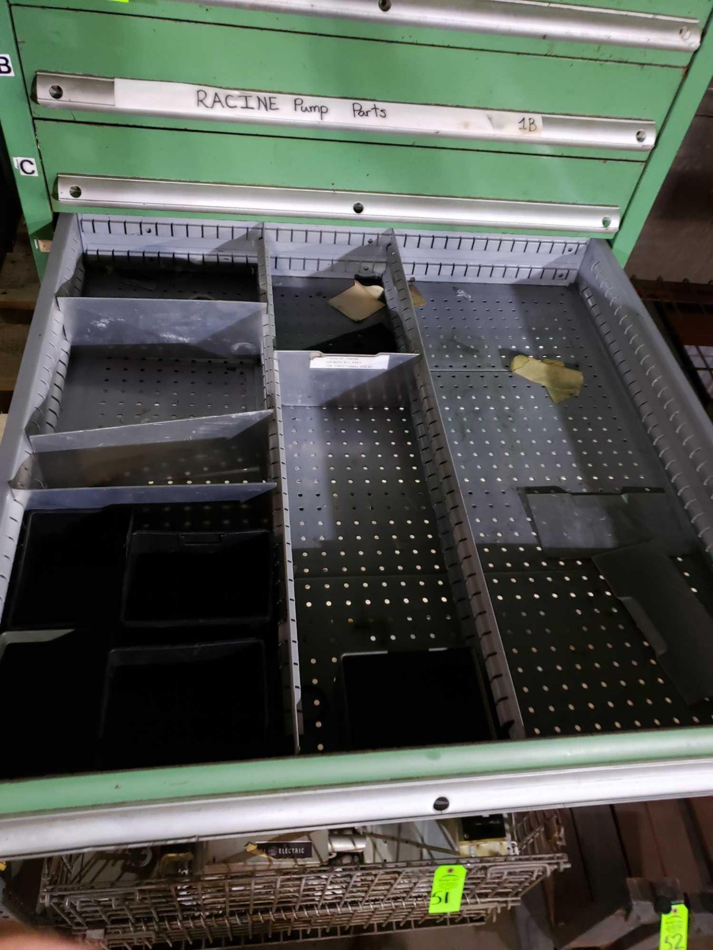 Lista 6 drawer tool cabinet - Image 6 of 7